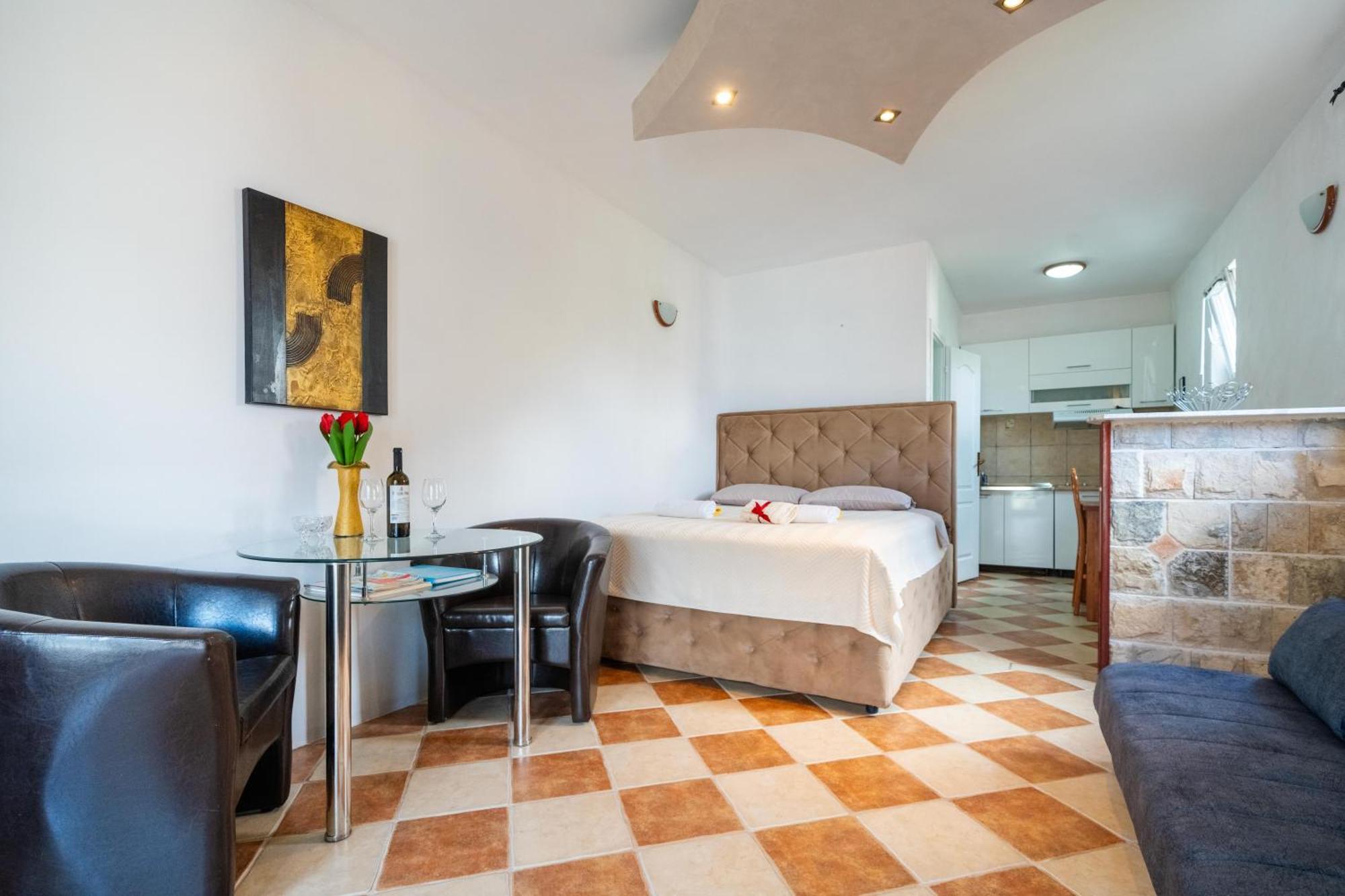 Apartments Vukovic Κότορ Εξωτερικό φωτογραφία