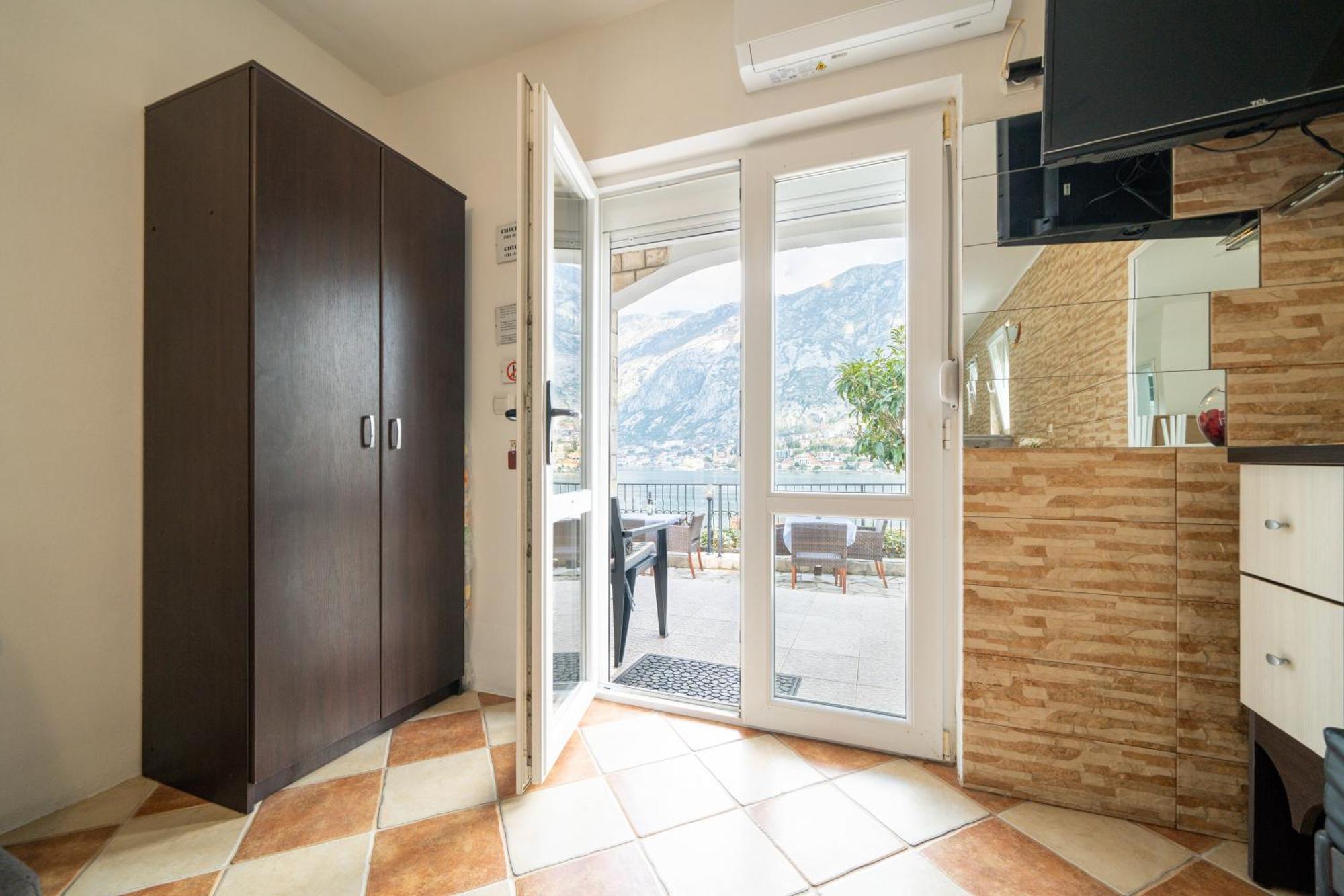 Apartments Vukovic Κότορ Εξωτερικό φωτογραφία